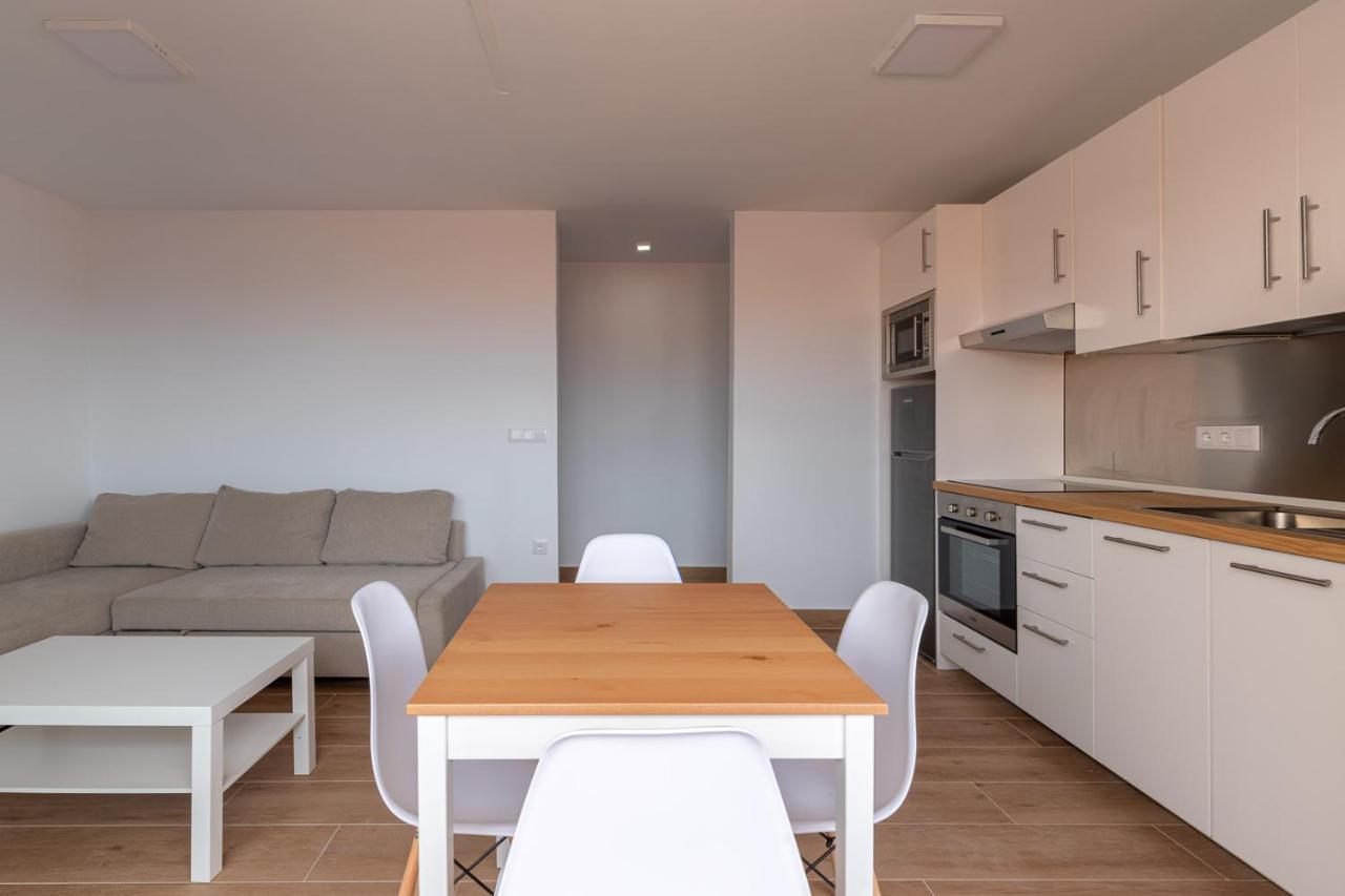 מאלגה Fun Building Terraces By Homeabout מראה חיצוני תמונה