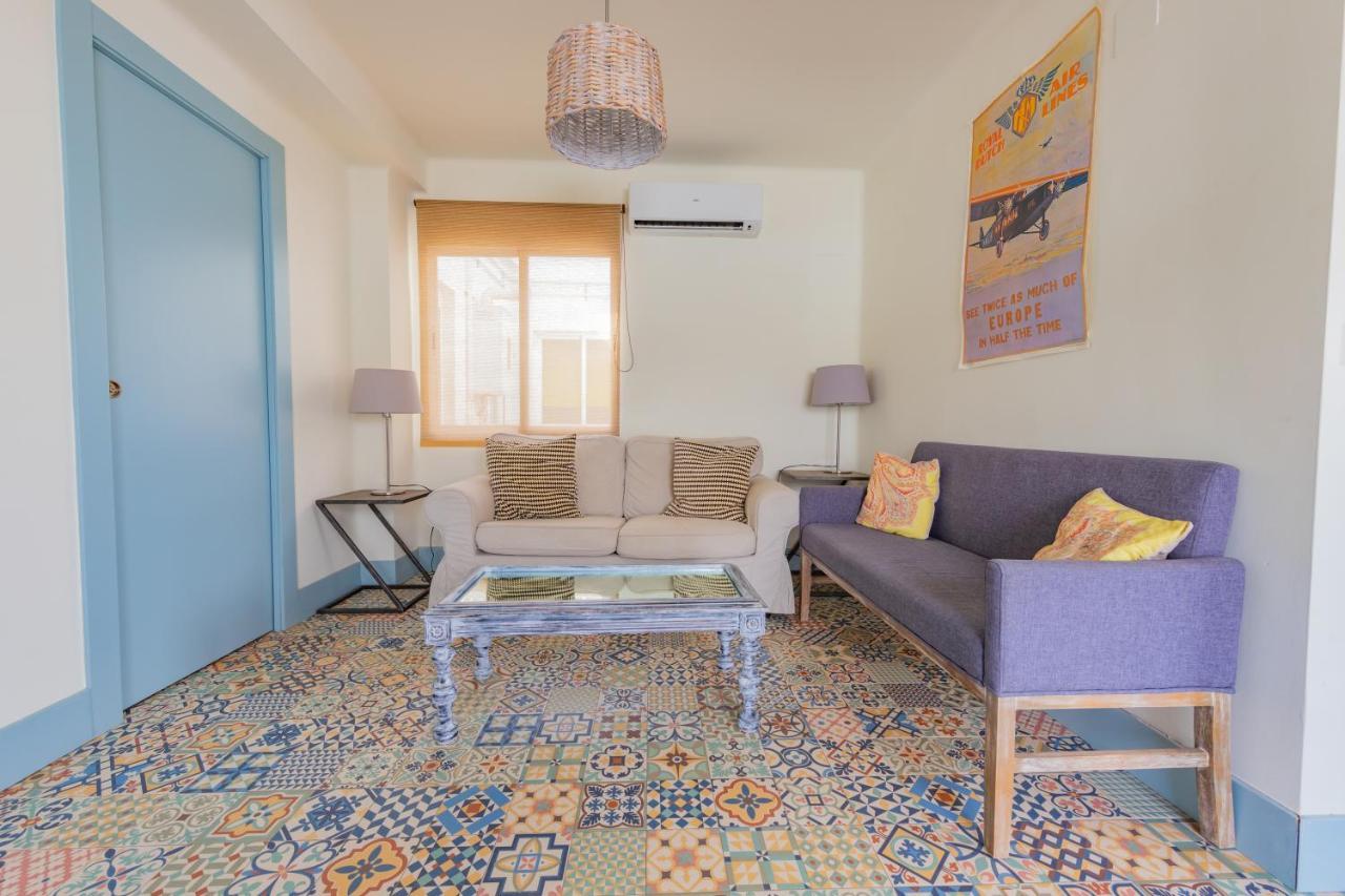 מאלגה Fun Building Terraces By Homeabout מראה חיצוני תמונה