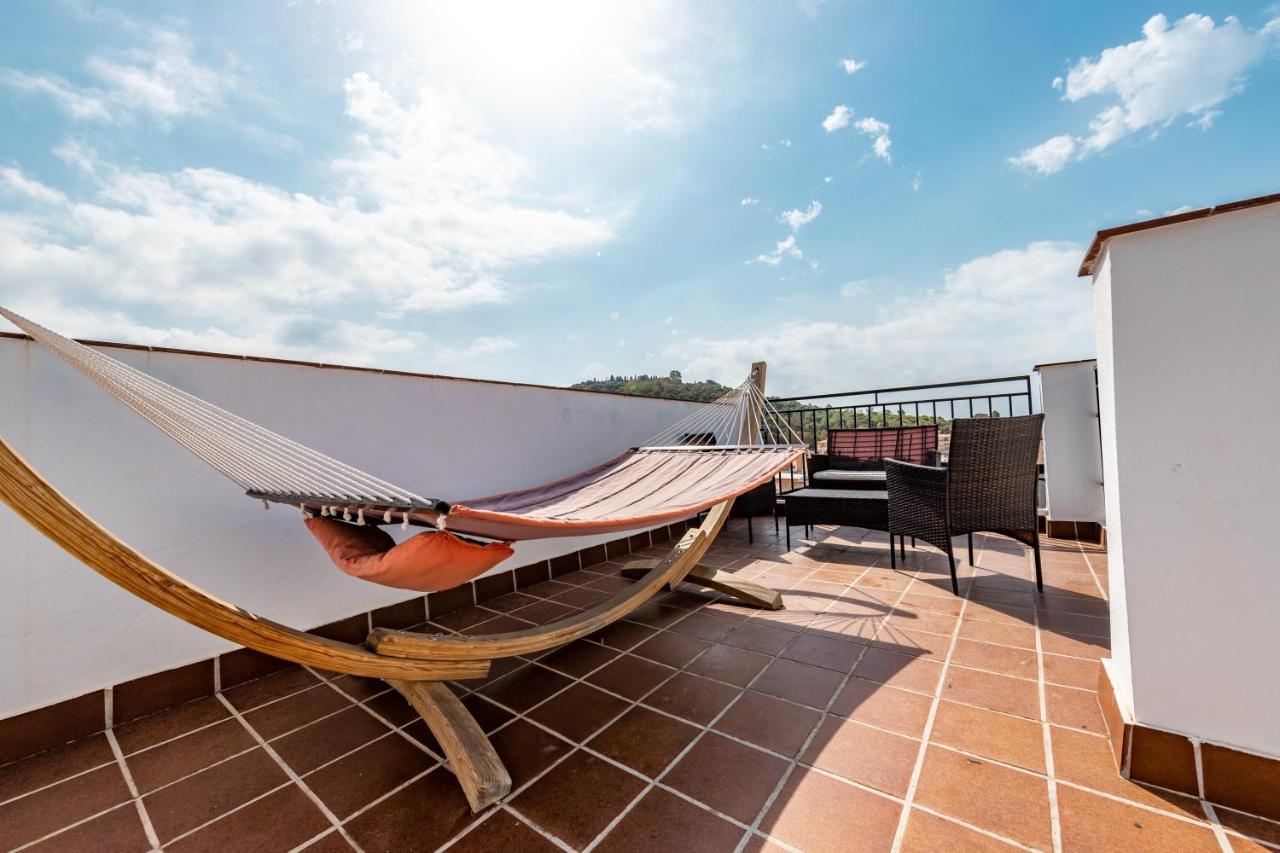 מאלגה Fun Building Terraces By Homeabout מראה חיצוני תמונה